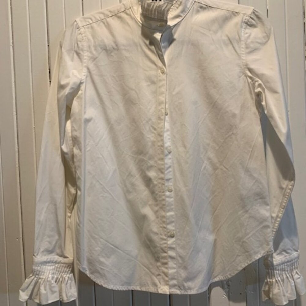 Ralph Lauren classic, button down shirt with ruffles at the collar and cuffs